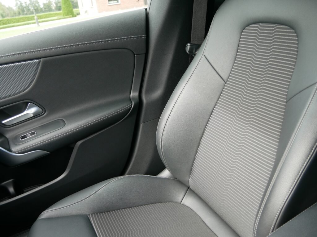 Mercedes-Benz CLA – 27