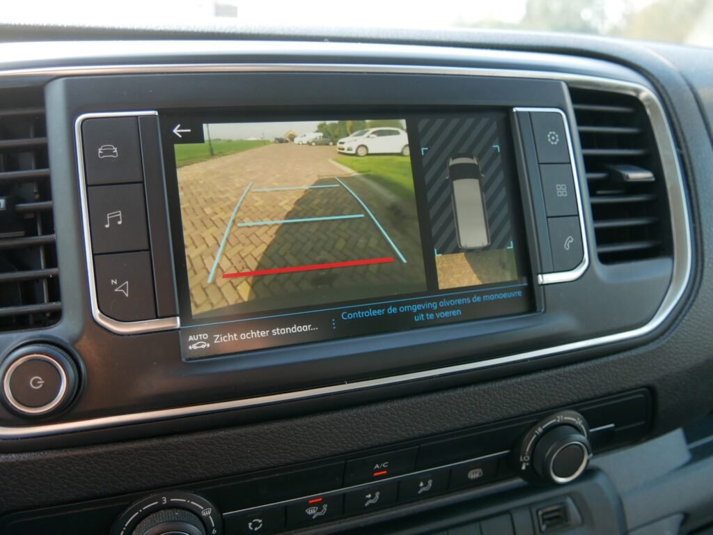 Peugeot Expert – 21
