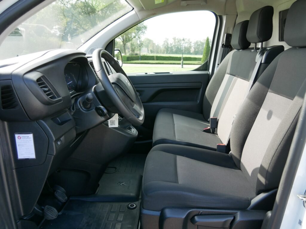 Peugeot Expert – 12