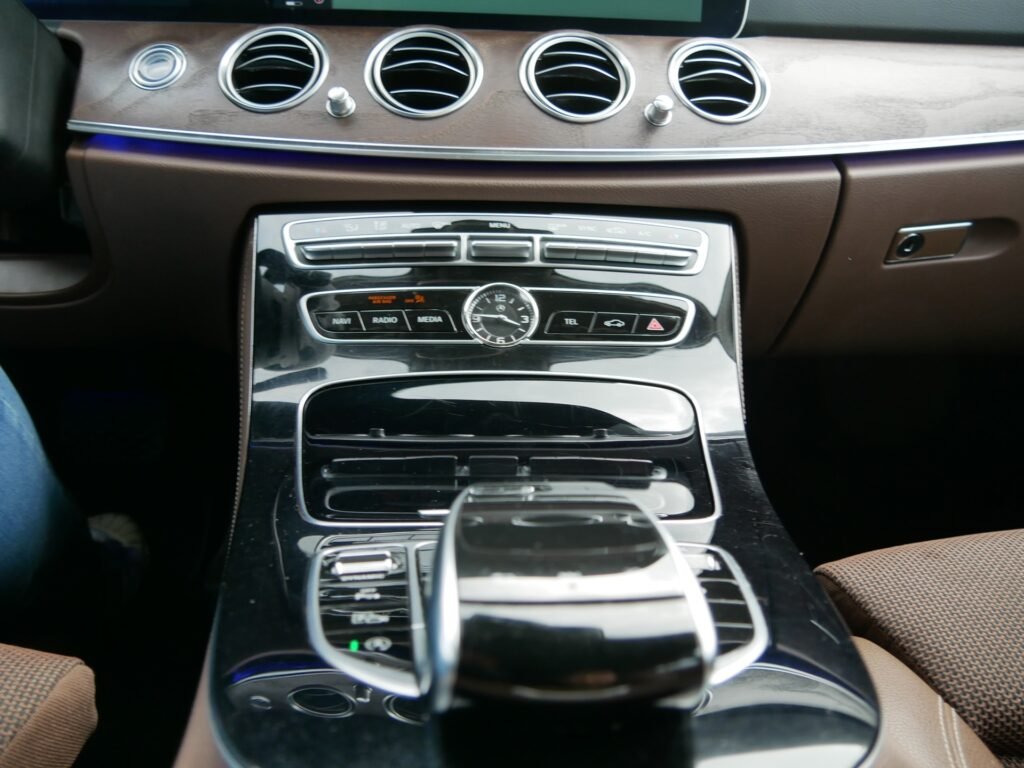 Mercedes-Benz E-Klasse – 17