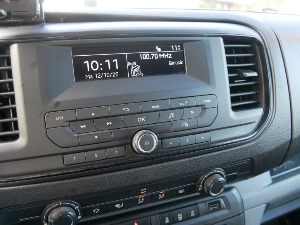 Opel Vivaro – 18