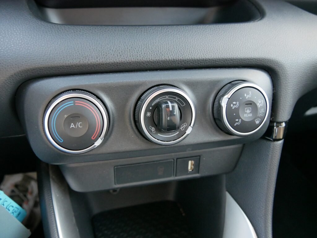 Toyota Yaris – 17