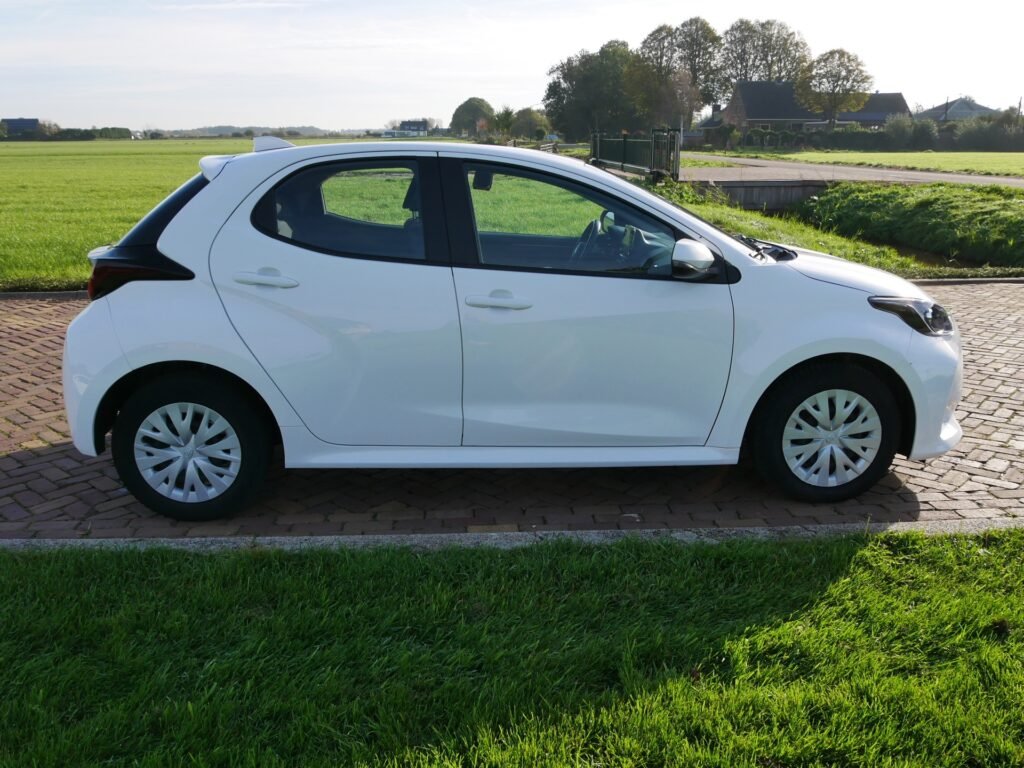 Toyota Yaris – 6