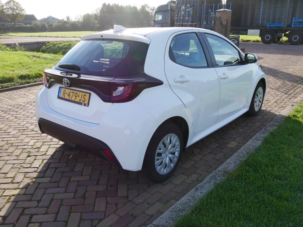 Toyota Yaris – 7