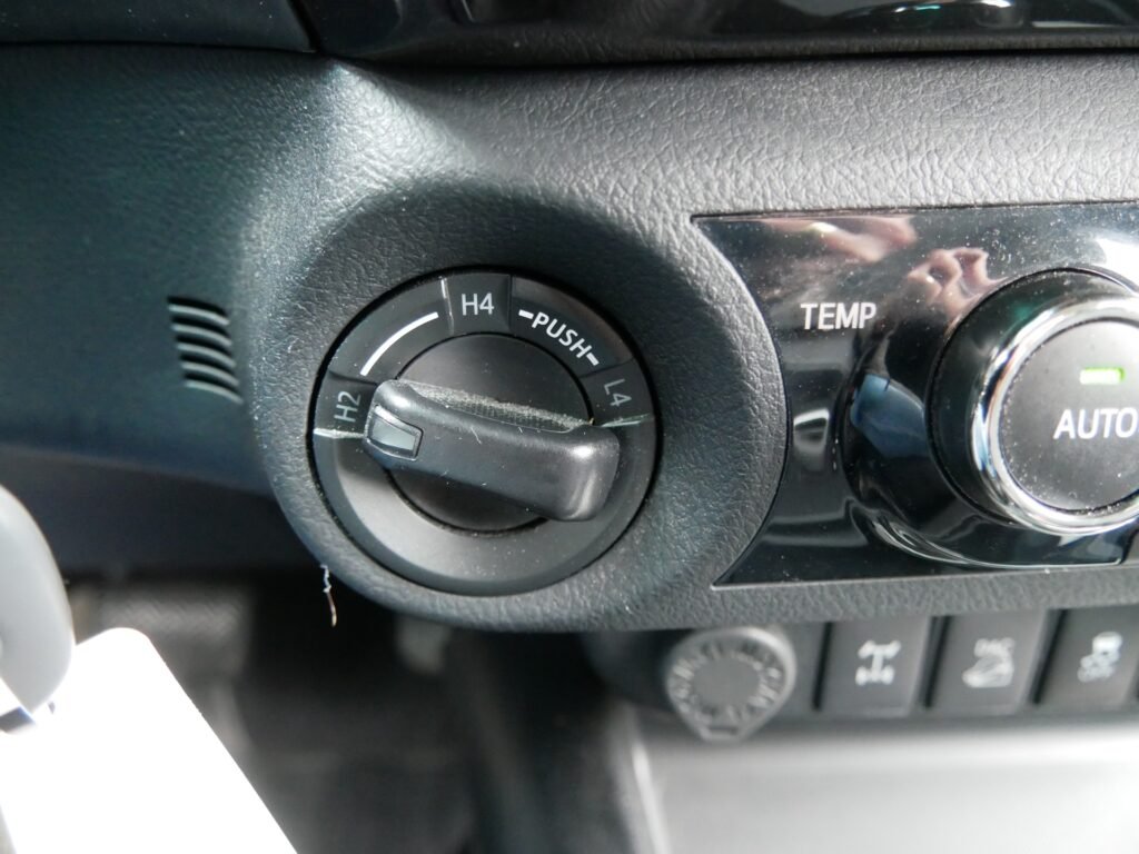 Toyota Hilux – 22