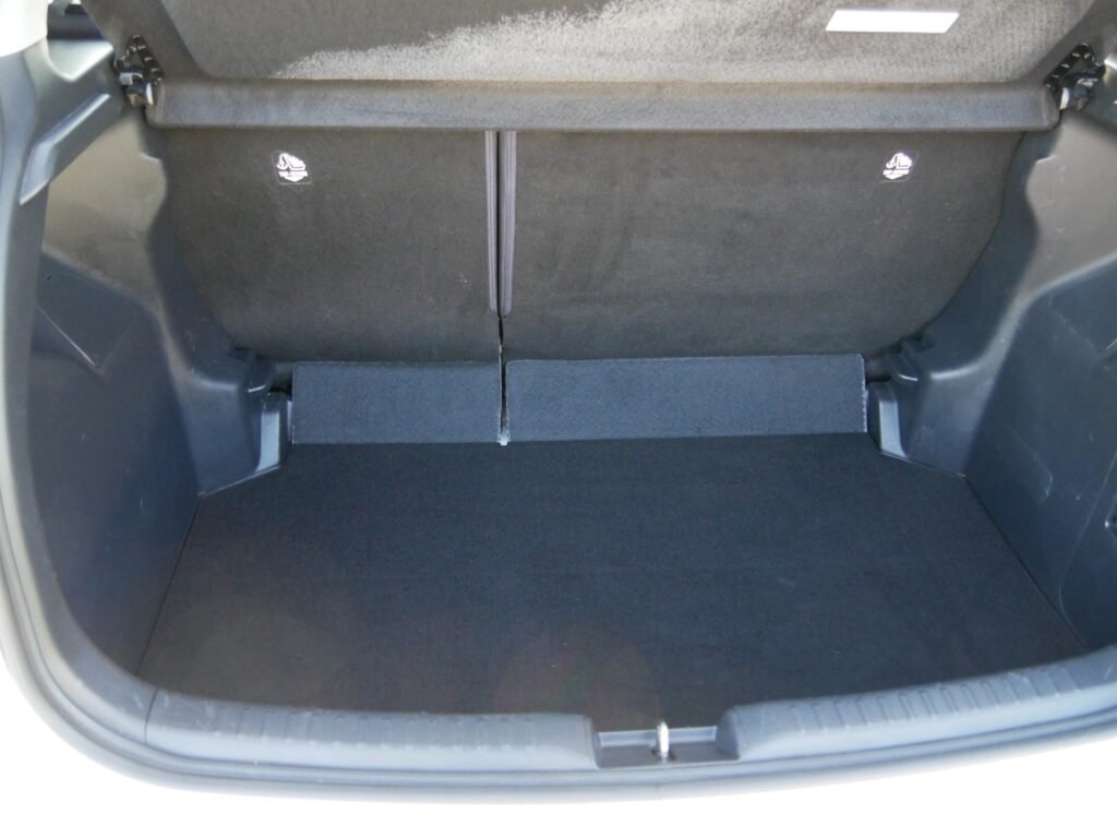 Toyota Yaris – 10