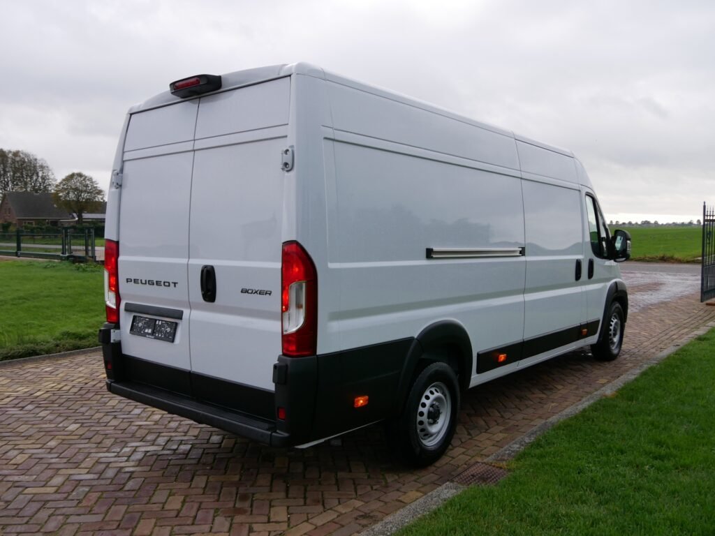 Peugeot Boxer – 8