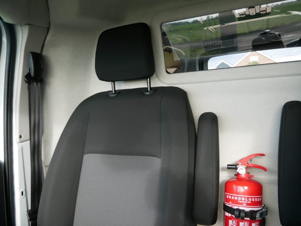 Peugeot Expert – 19