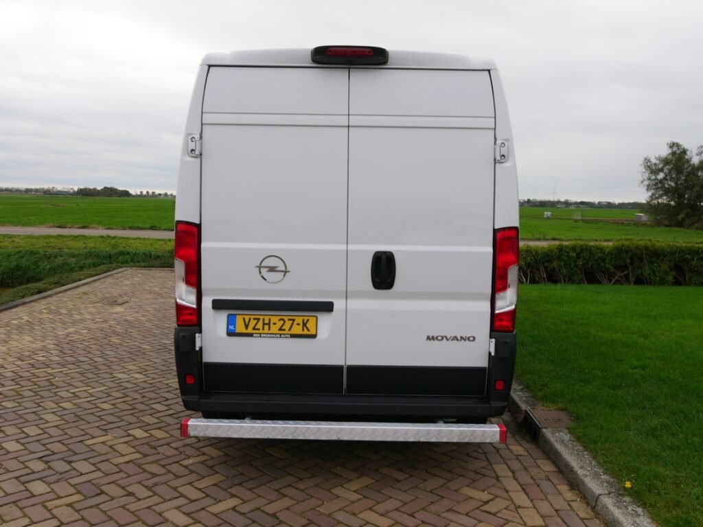 Opel Movano – 8