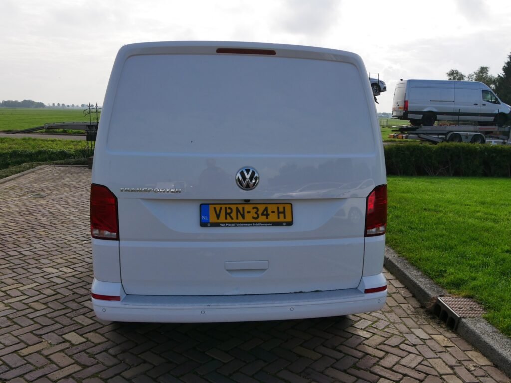 Volkswagen Transporter – 8