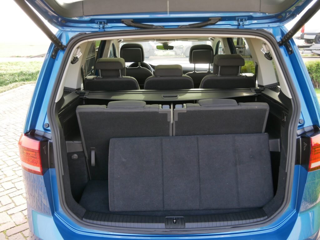 Volkswagen Touran – 10