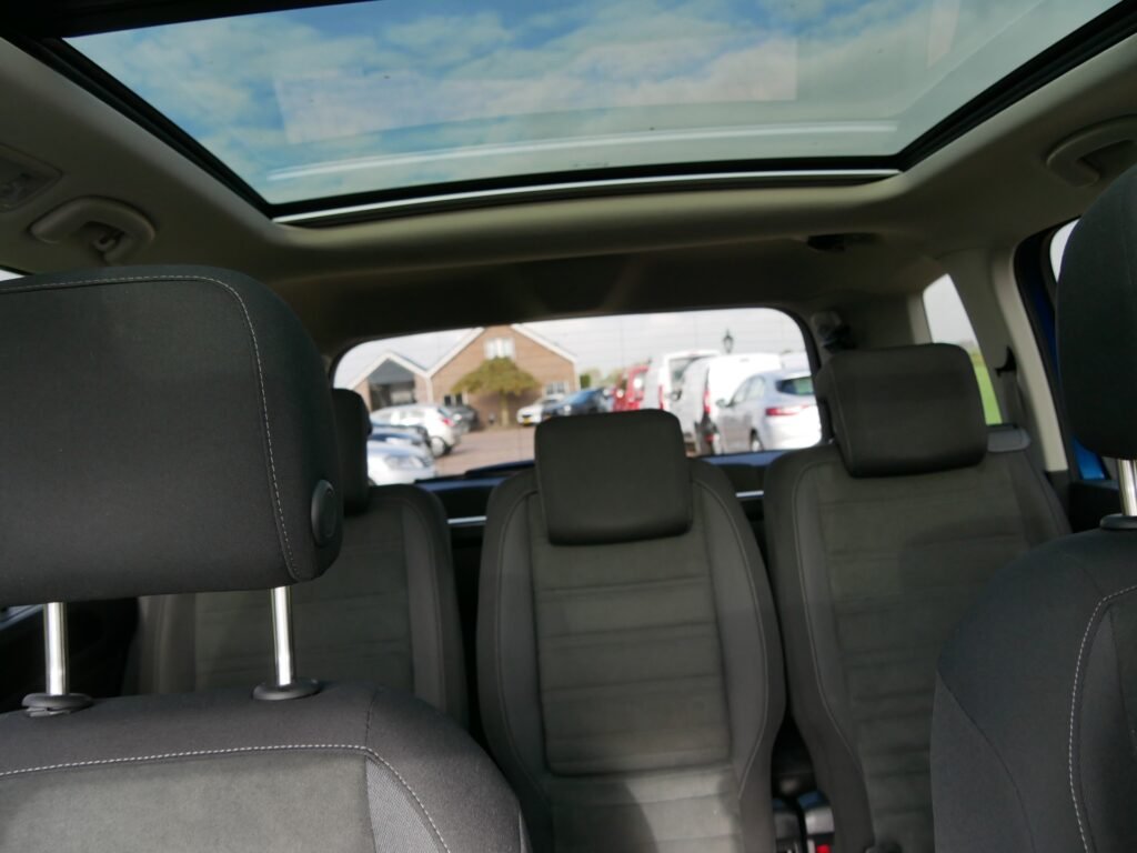 Volkswagen Touran – 29